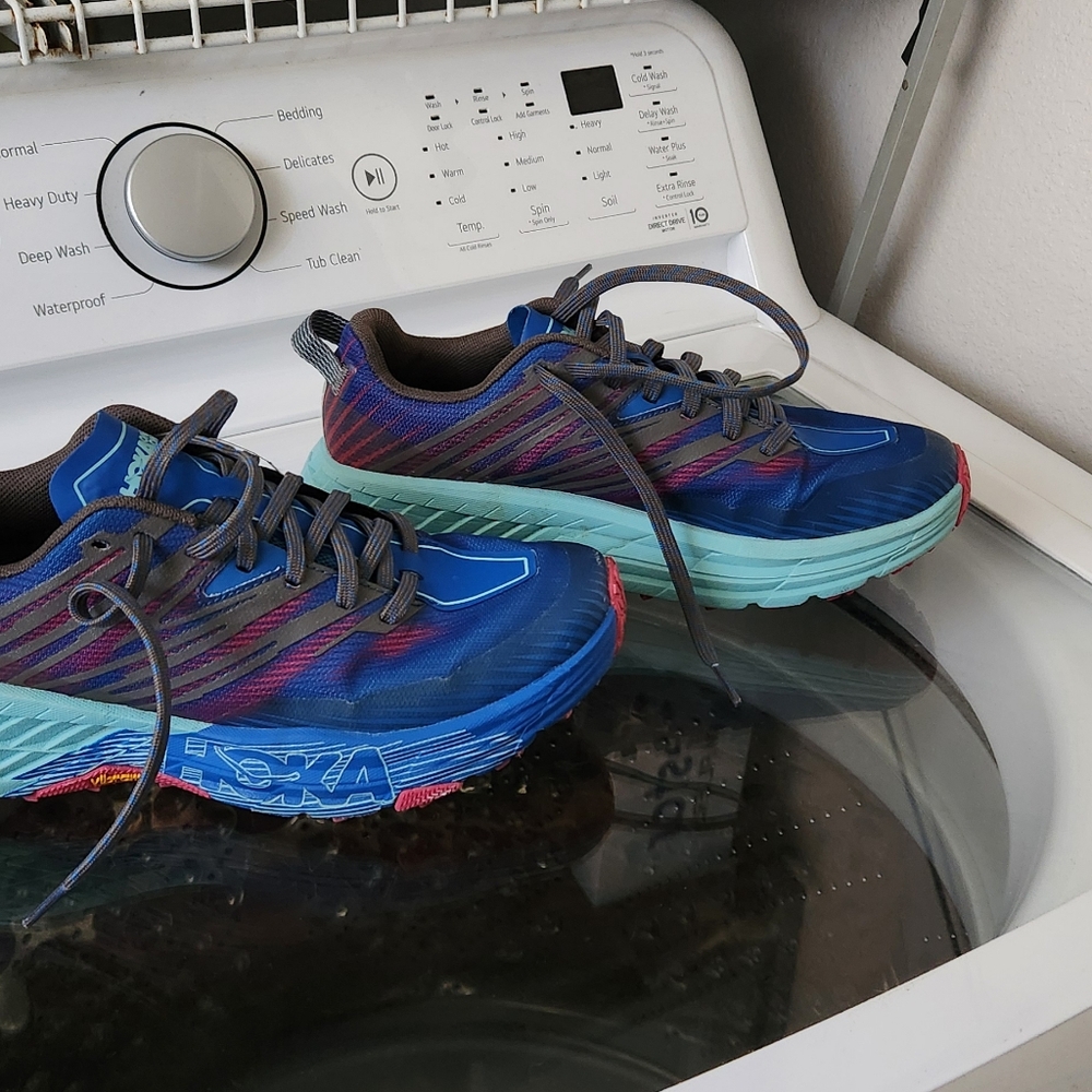 2 pairs of practically new HOKA